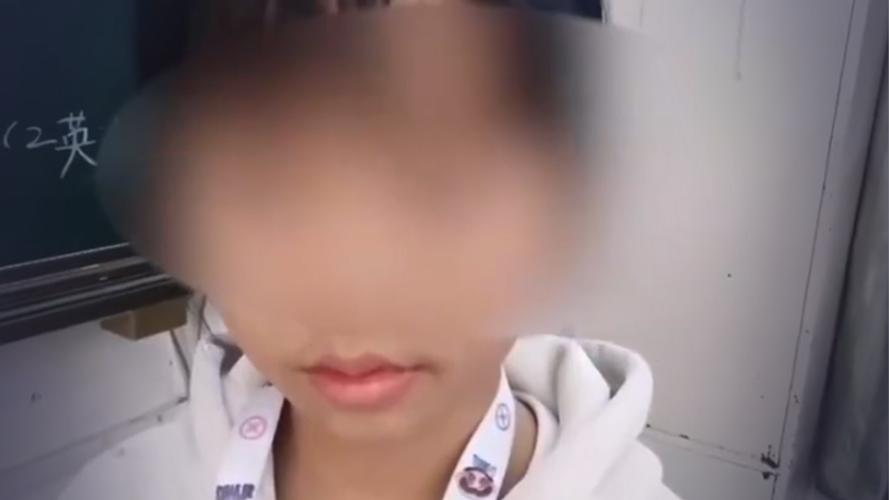 一小学生因吃零食被老师打脸?广西柳州:情况属实 严肃处理