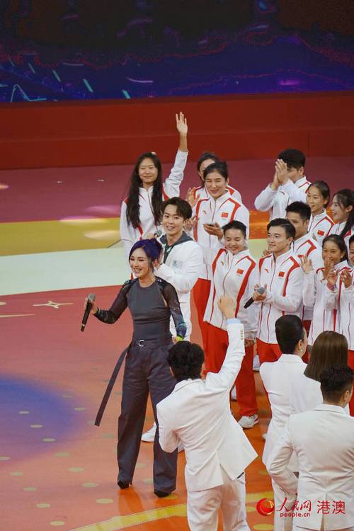 “奥运健儿大汇演”在香港伊利沙伯体育馆举办