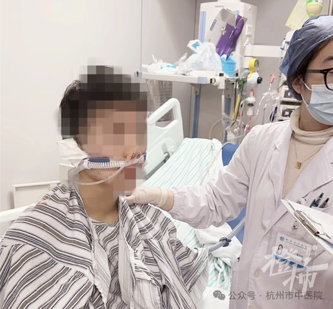 高烧两天后20岁壮小伙被送进了重症监护室!医生提醒:“硬扛”可能会致命!