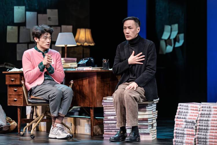 开启“新百场”演出 北京人艺《玩家》再登台