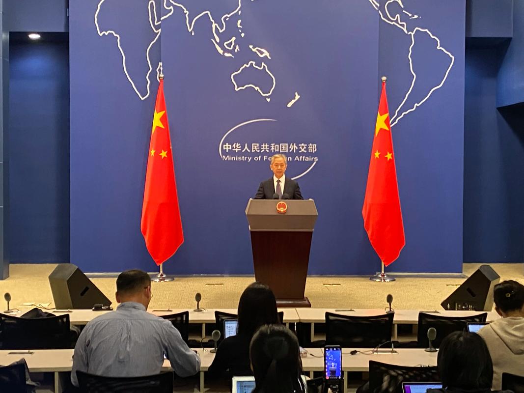 外交部:中方支持适时召开国际和会