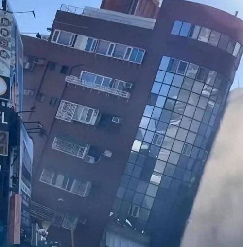 台湾屏东医院火灾事故已致9人死亡