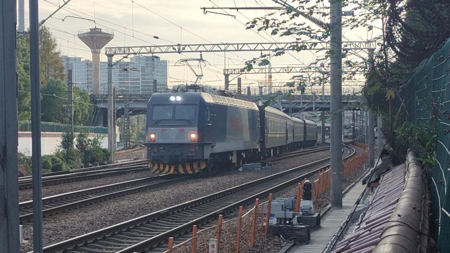 投产铁路新线2274公里
