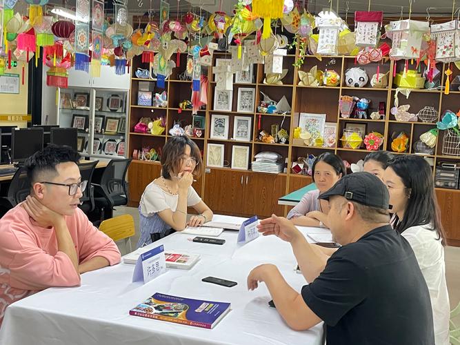 企业与实习生互评,长沙这所高校开展“双元育人”促双向奔赴