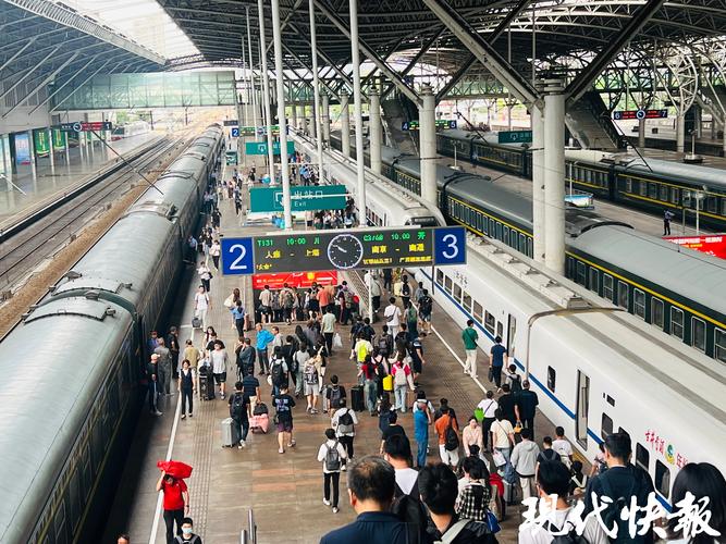 成都车站中秋小长假预计发送旅客211.5万人次 客流高峰将在9月15日出现