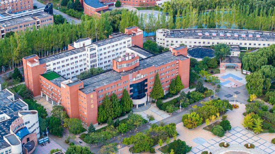 暂停招生 北京5所民办非学历高等教育机构年检不通过
