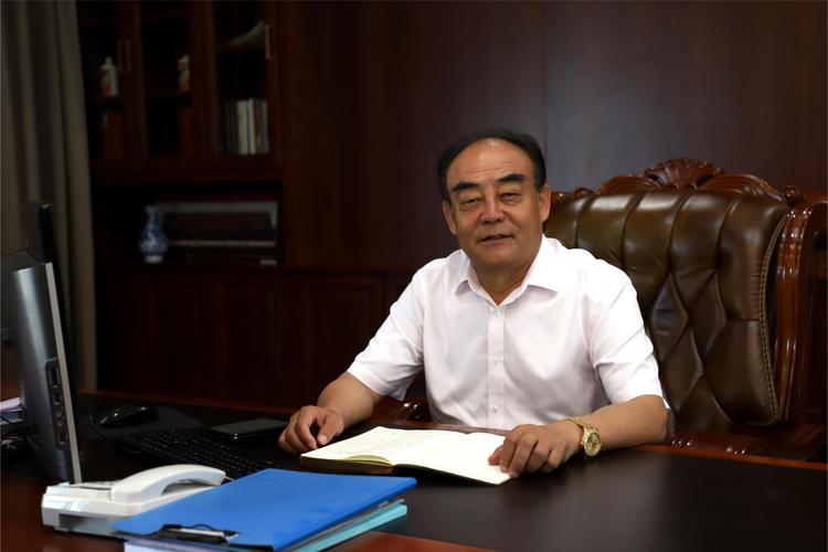长白山旅游股份有限公司监事侯振声、董事纪景臣、副总经理仇永光辞职