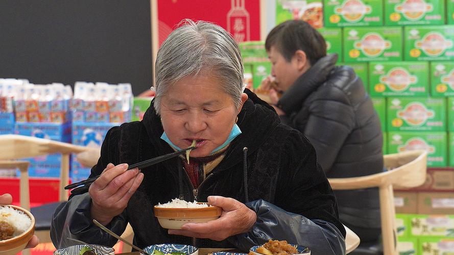 三亚再添两所“长者食堂” 低保、特困老人每餐最低只需1元