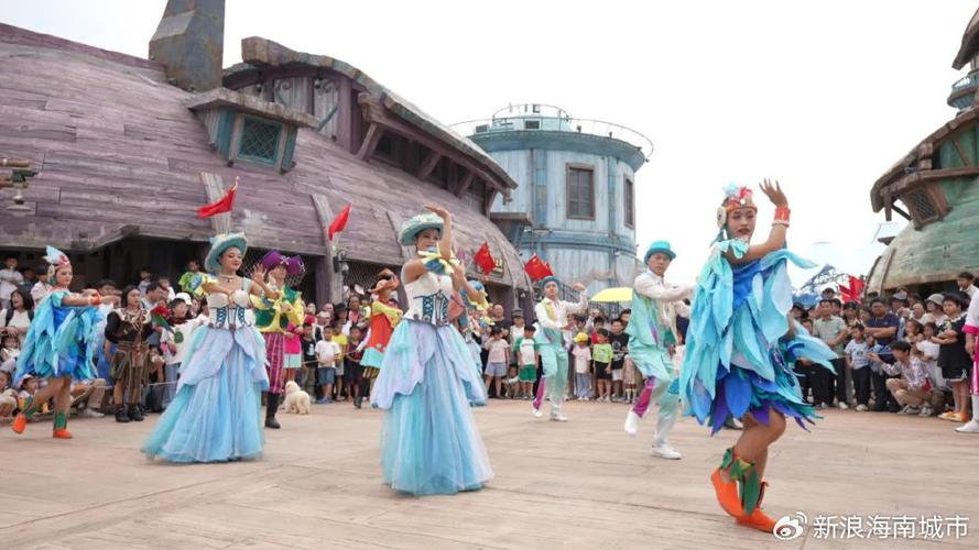 文旅“大餐”点燃多彩假期