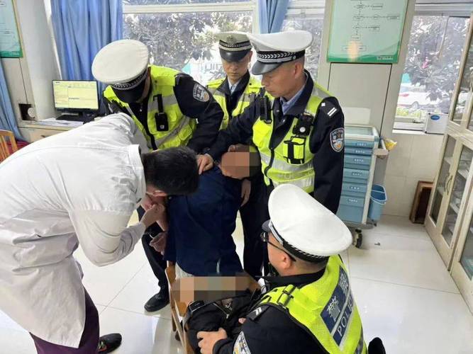 离谱!男子这个操作,被罚款3000元、记12分!