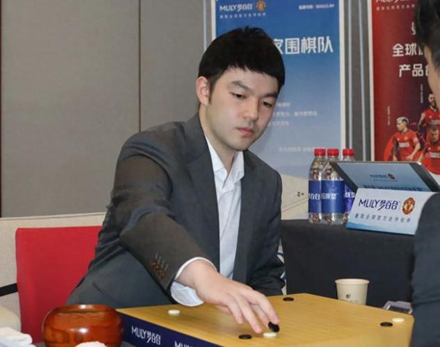 党毅飞、李轩豪晋级世界围棋公开赛决赛