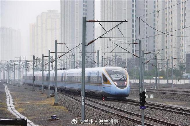 兰州铁路局中秋预计发送旅客130万人次