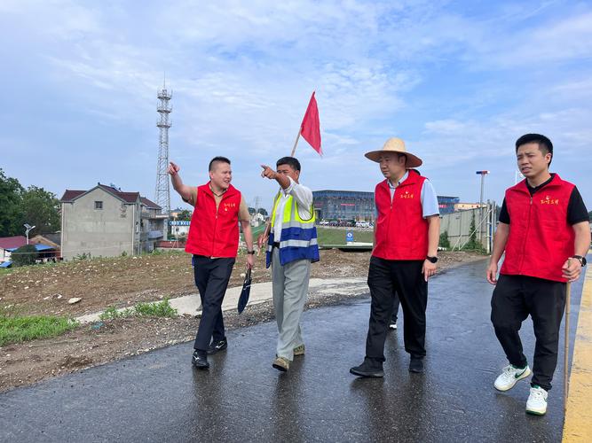 省委办公厅驻村工作队打好防汛抢险主动仗