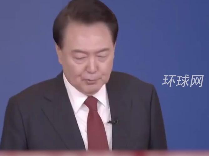 驳回特定法官回避申请 尹锡悦弹劾案首次法庭辩论更多细节公布→