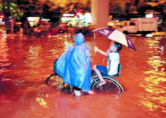 安徽省砀山县发布暴雨红色预警