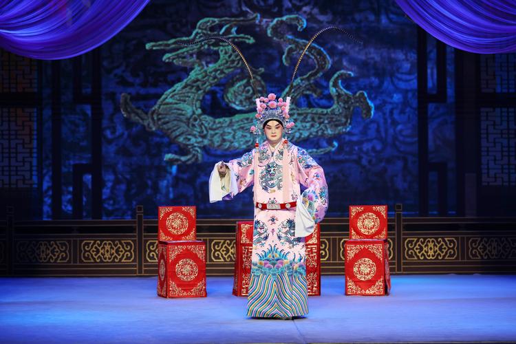 4天3个剧种5场戏,外地戏迷过足戏瘾并大赞:泉州用心保护文化留存,让人为之动容