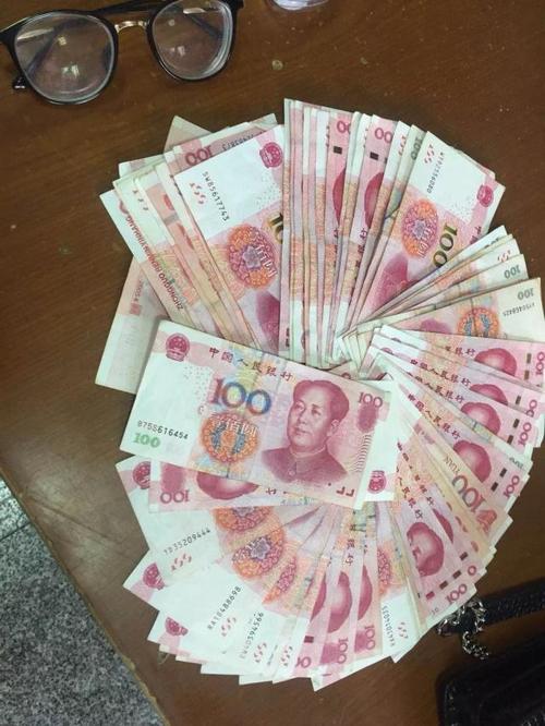 因为这5元钱,全网为她点赞!