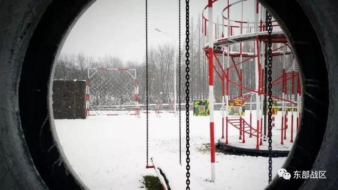 朋友圈摄影大赛上新!快来看军营里的雪景大片→