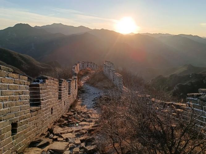 新华全媒+·文化中国行|石峡古堡的“静”与“闹”