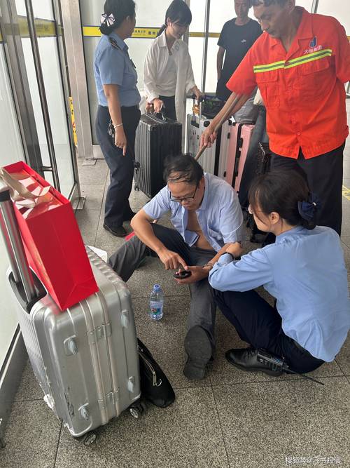 接连有旅客遗失贵重财物 海南铁警迅速行动帮找回