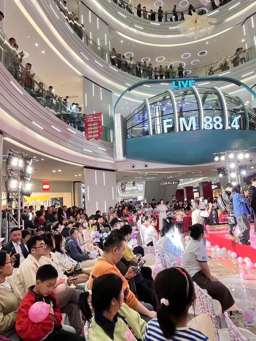 销售火热、热度升高!消费场景丰富多样 “五一”假期旅游市场活力迸发