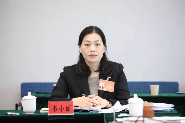 韦小丽:行走乡村的“健康管家”