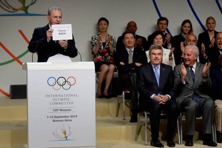 (巴黎奥运)巴黎奥运倒计时10天 马克龙会见国际奥委会主席巴赫